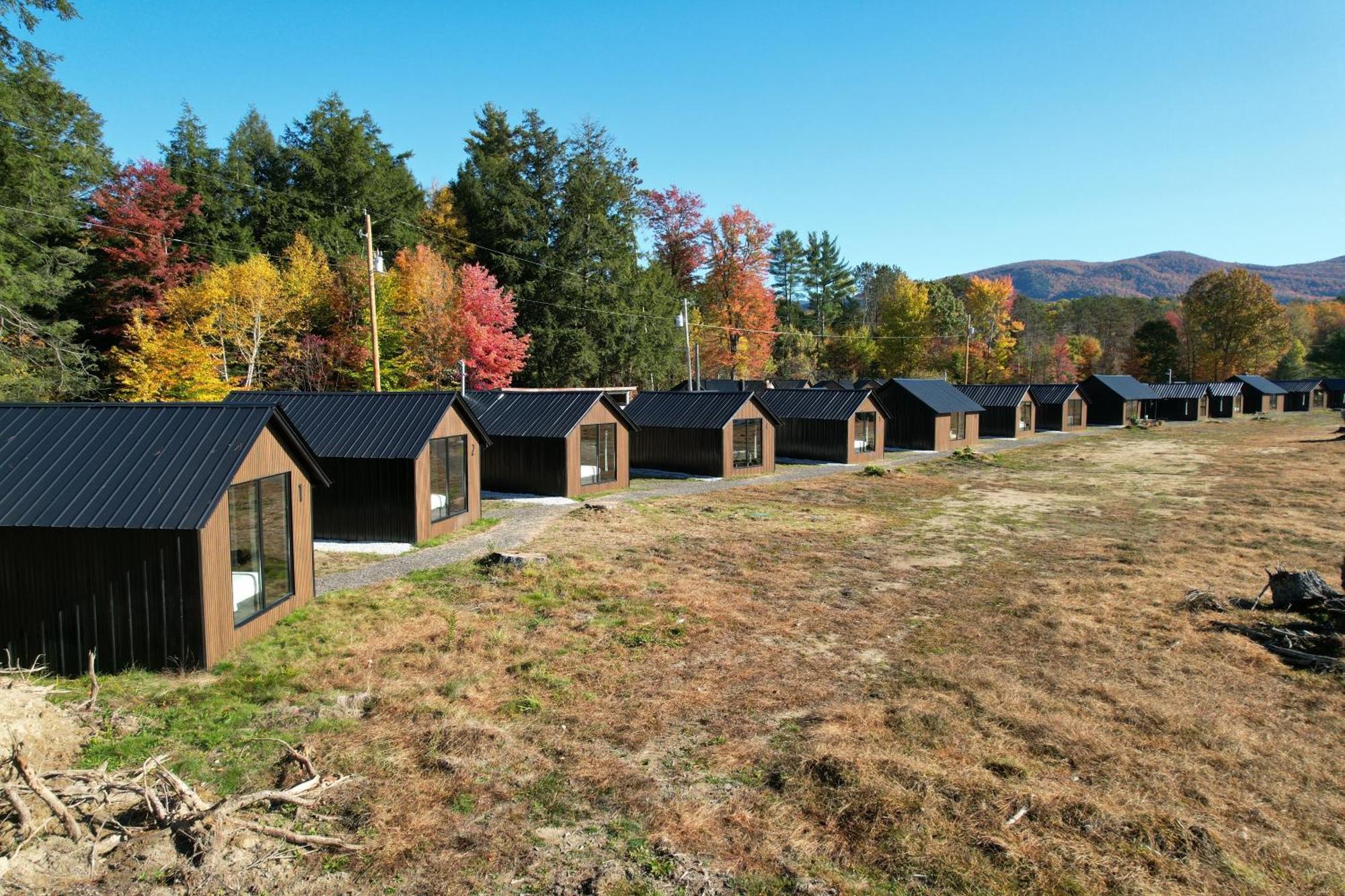 Emrose Luxury Cabins Brandon Exteriér fotografie