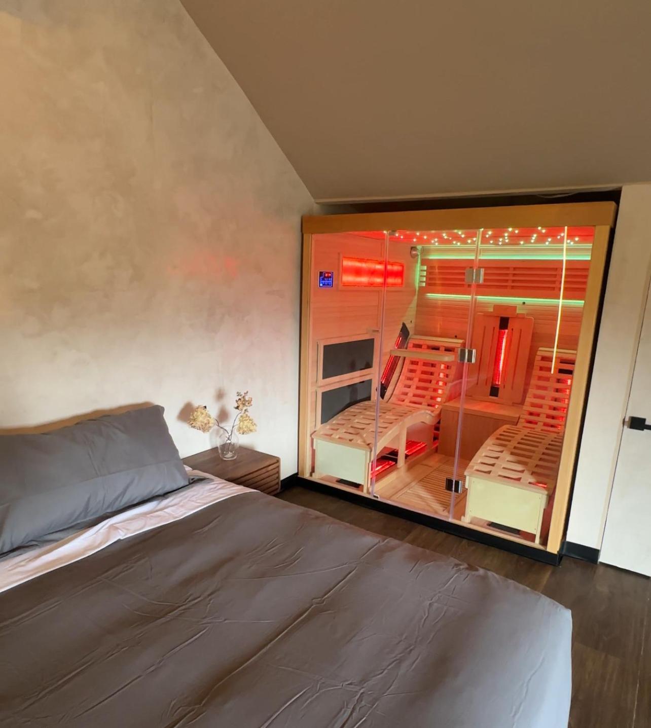 Emrose Luxury Cabins Brandon Pokoj fotografie